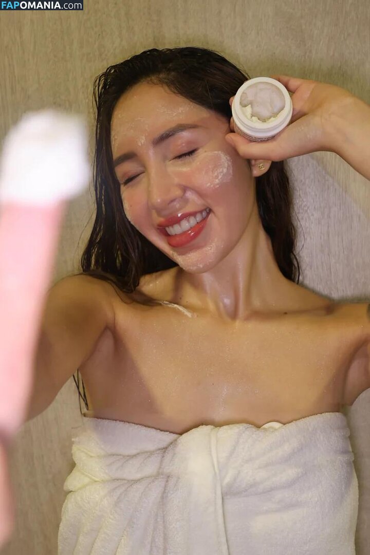 Angela Velotti / angelaavelotti Nago OnlyFans  Przeciekłe zdjęcie #1