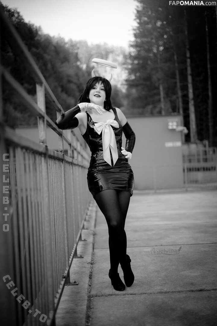 Angelwings_Cos Nago OnlyFans  Przeciekłe zdjęcie #9