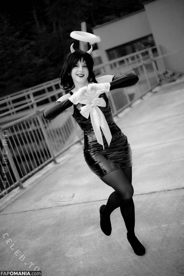 Angelwings_Cos Nago OnlyFans  Przeciekłe zdjęcie #11