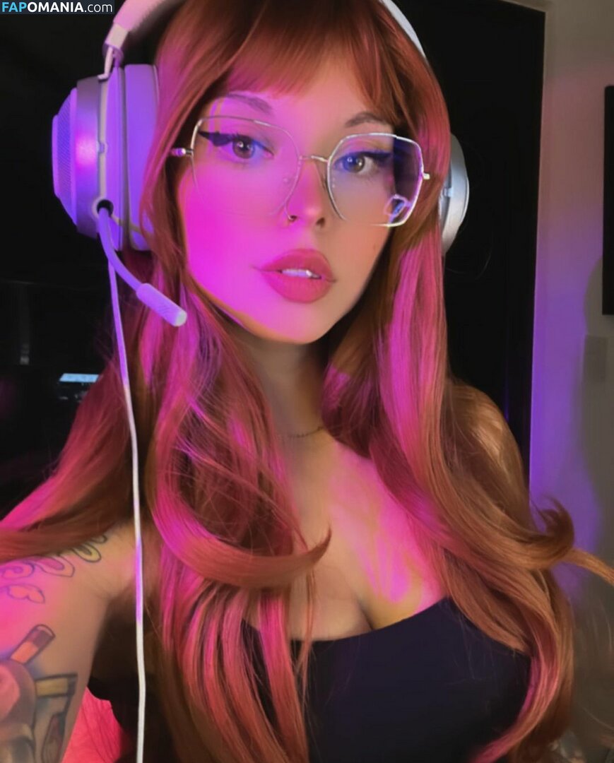 Angie Pinzón / Latias97 / petite.moi13 Nago OnlyFans  Przeciekłe zdjęcie #4