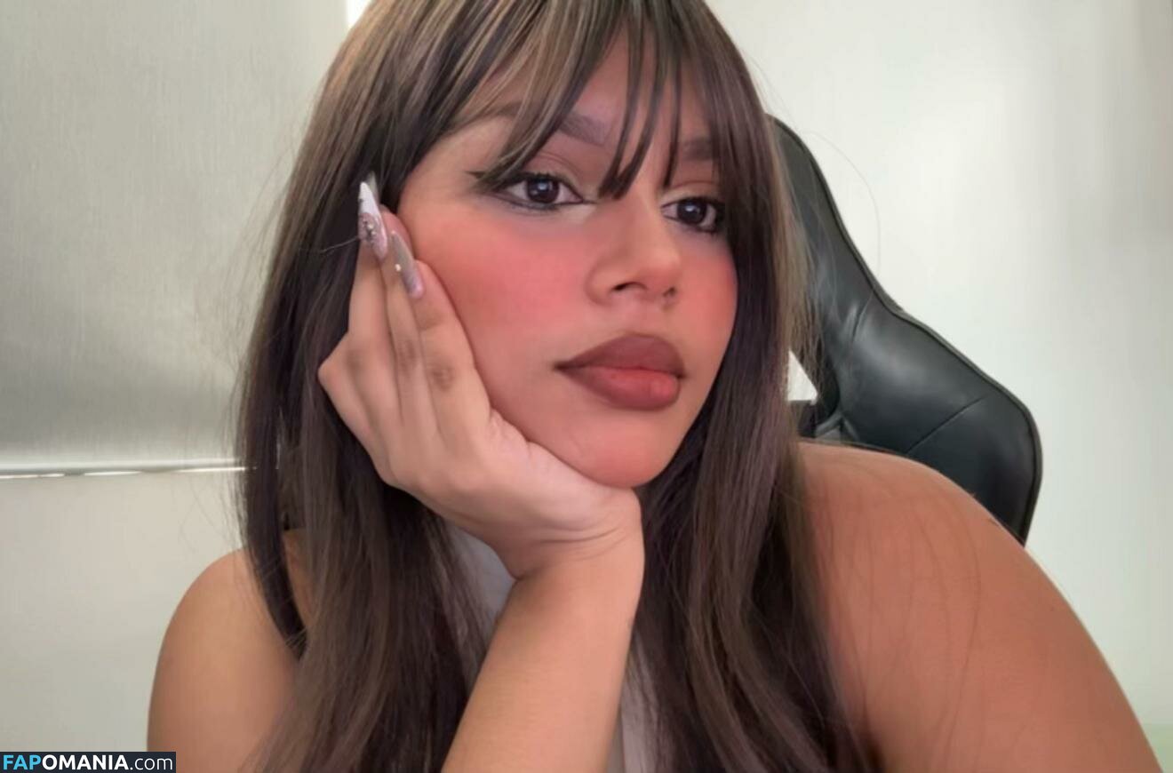 Angiela Zapata Leal / talktomellea Nago OnlyFans  Przeciekłe zdjęcie #9