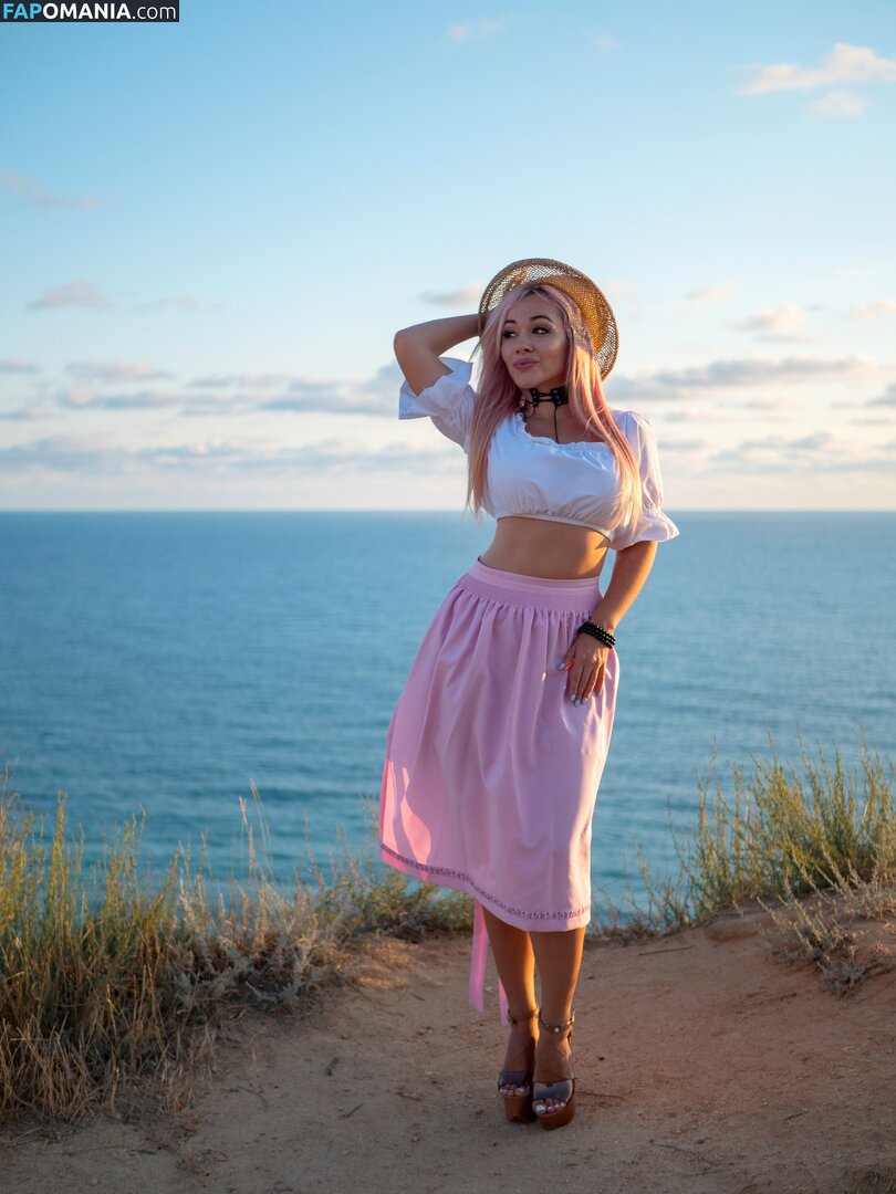 Anna Kostenko / annetkostenko / https: / kostenko_anika Nago OnlyFans  Przeciekłe zdjęcie #616