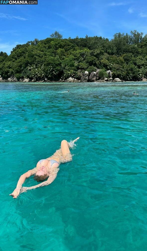 Anna Zubkova / mademoiselle.anna Nago OnlyFans  Przeciekłe zdjęcie #27