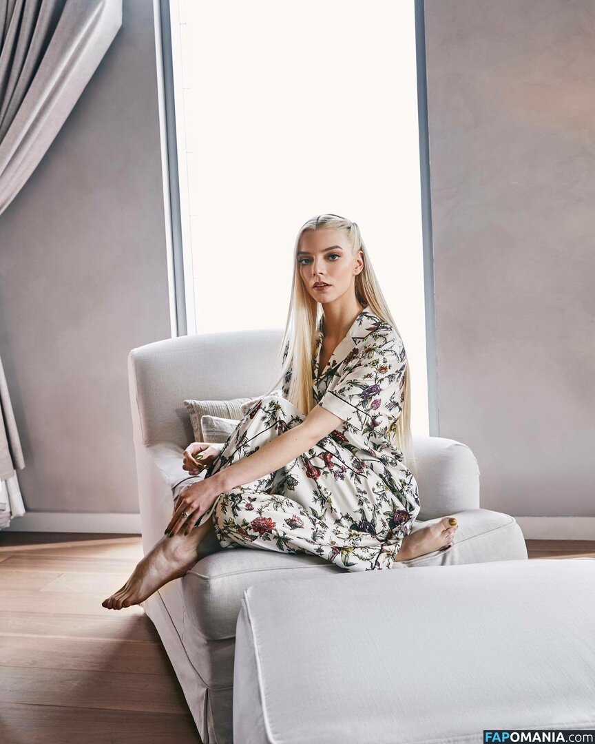 Anya Taylor-Joy / anyataylorjoy / taylorjoyvip Nago OnlyFans  Przeciekłe zdjęcie #283