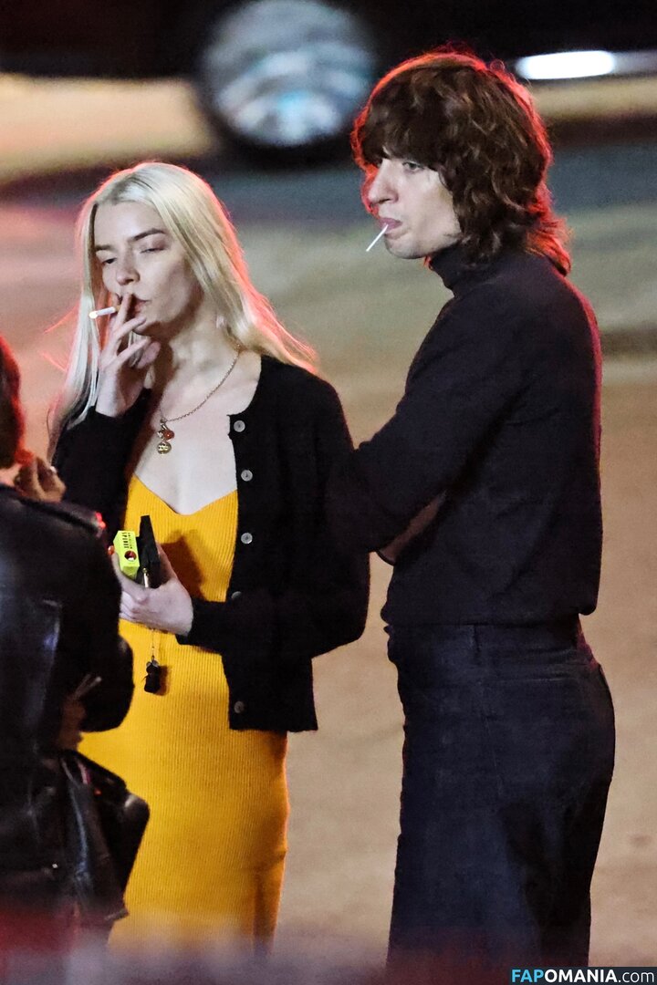 Anya Taylor-Joy / anyataylorjoy / taylorjoyvip Nago OnlyFans  Przeciekłe zdjęcie #462