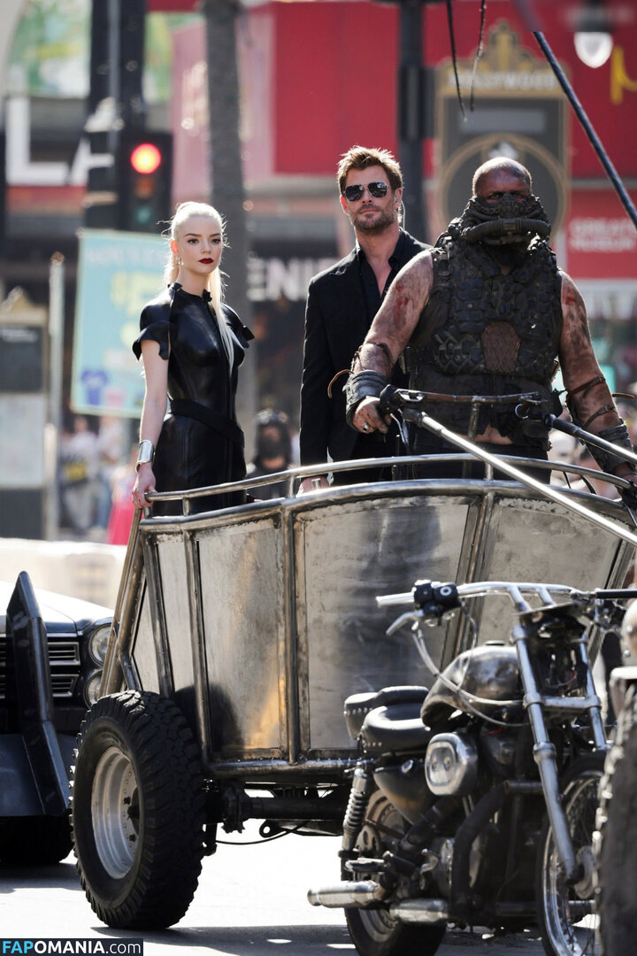 Anya Taylor-Joy / anyataylorjoy / taylorjoyvip Nago OnlyFans  Przeciekłe zdjęcie #2086