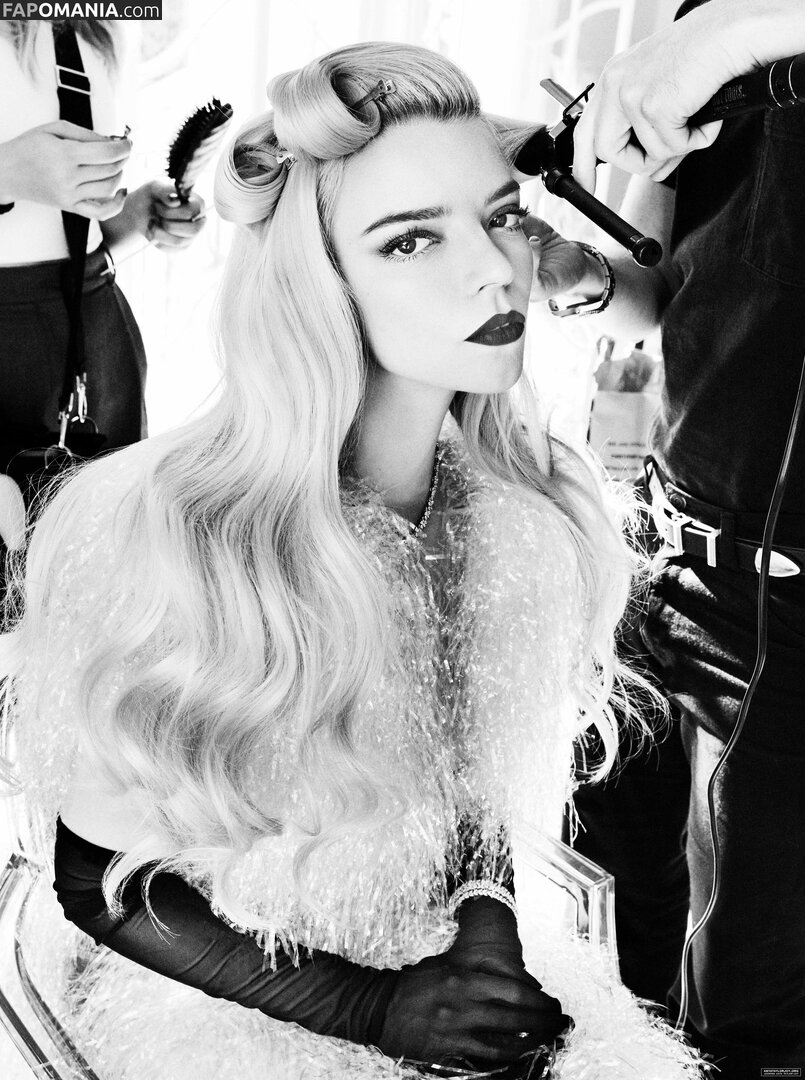 Anya Taylor-Joy / anyataylorjoy / taylorjoyvip Nago OnlyFans  Przeciekłe zdjęcie #2130