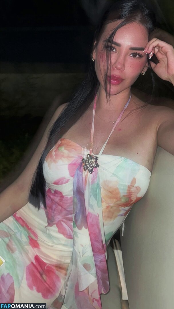 Anyelina Zarria Saico / anyelinaz / anyelinazarria Nago OnlyFans  Przeciekłe zdjęcie #1