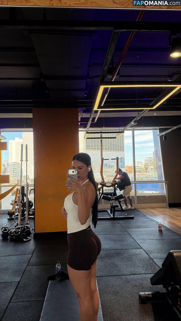Anyelina Zarria Saico / anyelinaz / anyelinazarria Nago OnlyFans  Przeciekłe zdjęcie #2
