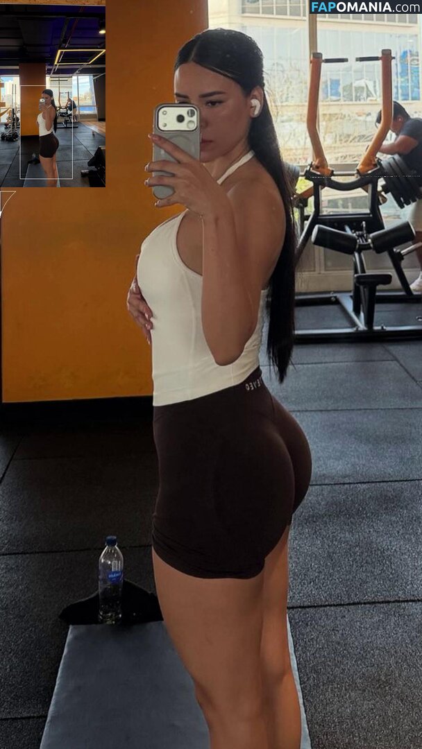 Anyelina Zarria Saico / anyelinaz / anyelinazarria Nago OnlyFans  Przeciekłe zdjęcie #3