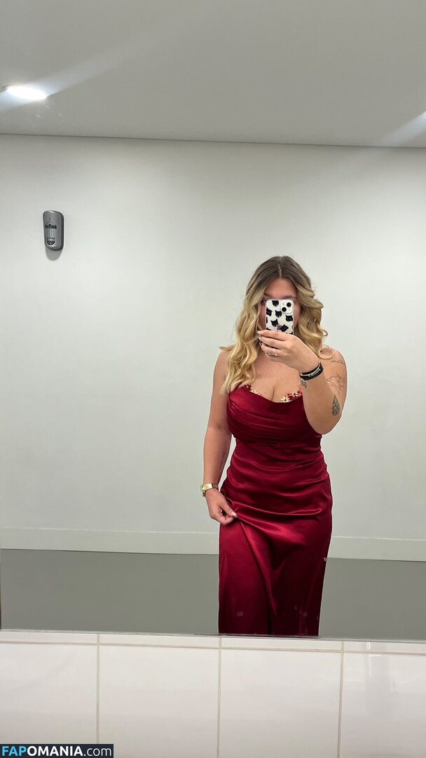 Apoline Perret / apolineprrt / shaniaperrett Nago OnlyFans  Przeciekłe zdjęcie #4