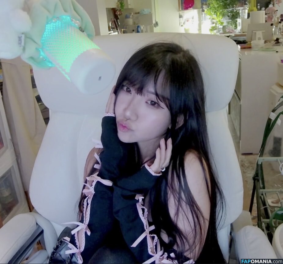 AriaSaki / annoyingaria Nago OnlyFans  Przeciekłe zdjęcie #955