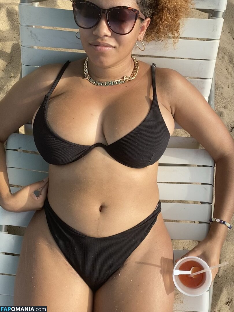 arietalia Nago OnlyFans  Przeciekłe zdjęcie #3