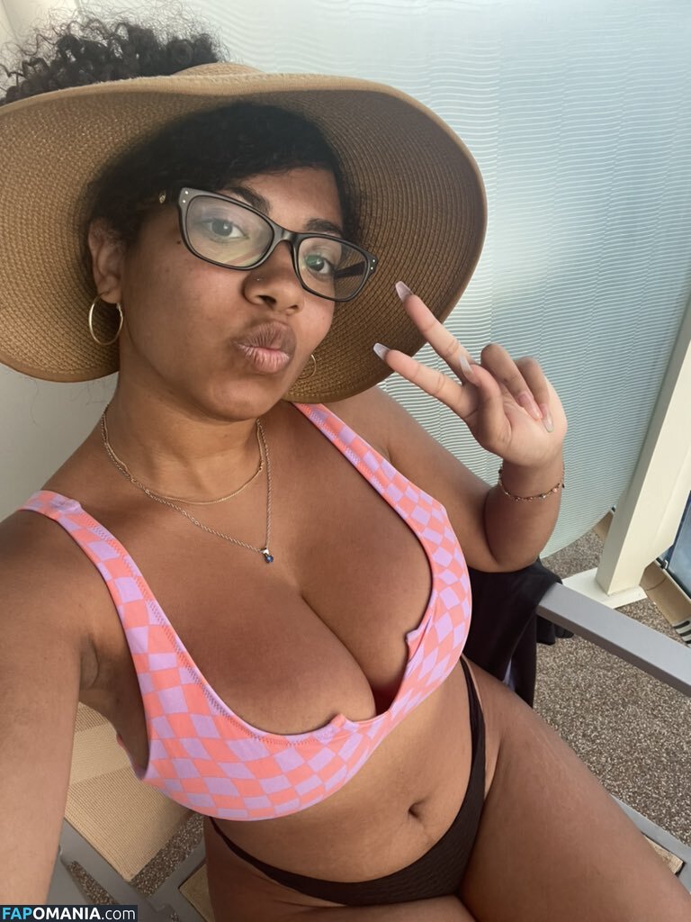 arietalia Nago OnlyFans  Przeciekłe zdjęcie #5