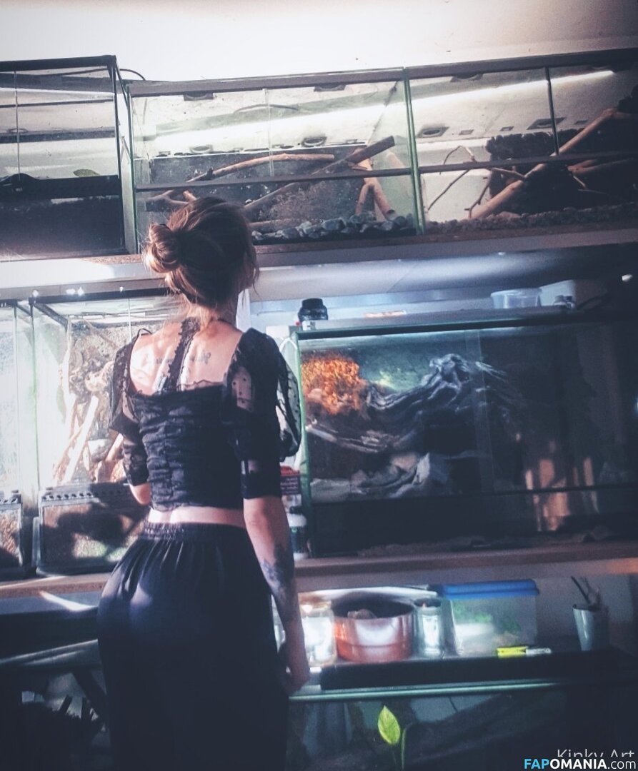 artnvenom Nago OnlyFans  Przeciekłe zdjęcie #16