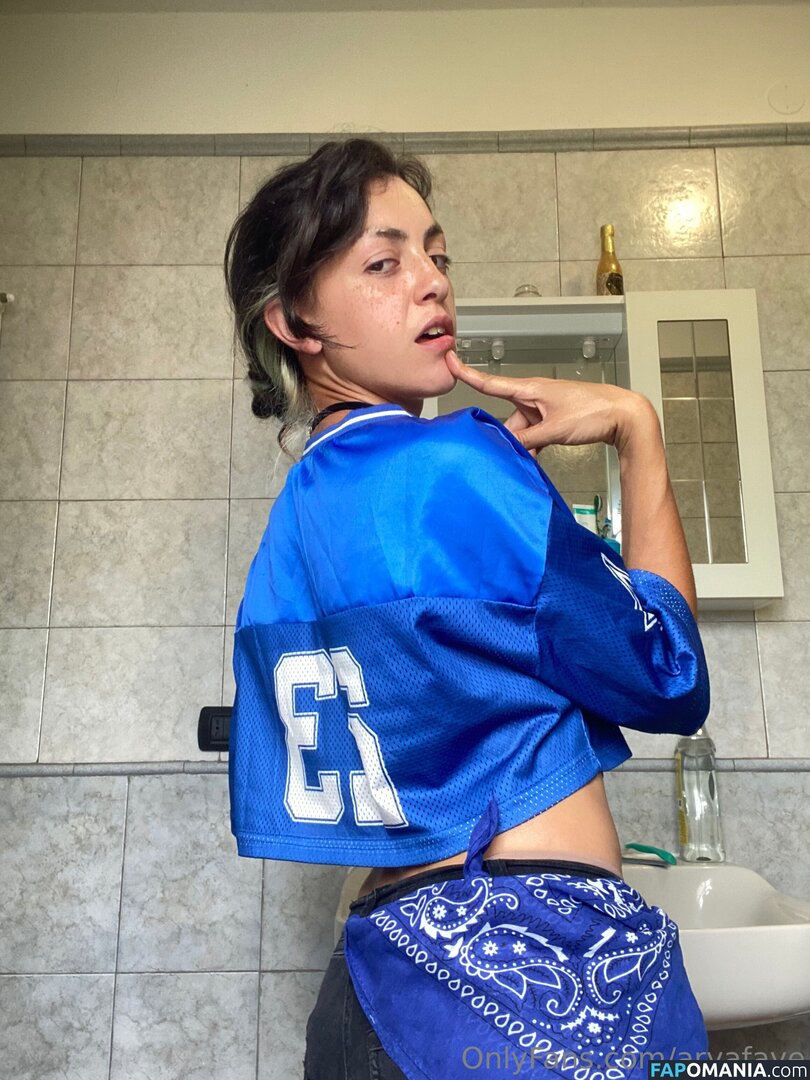 aryafaeofficial / aryafaye Nago OnlyFans  Przeciekłe zdjęcie #83