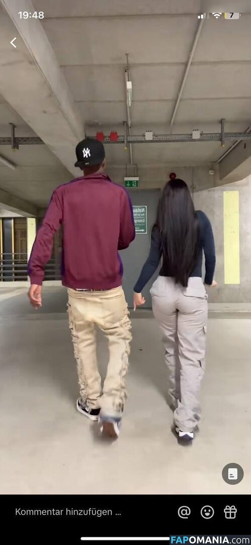 Asaliraniii Nago OnlyFans  Przeciekłe zdjęcie #11