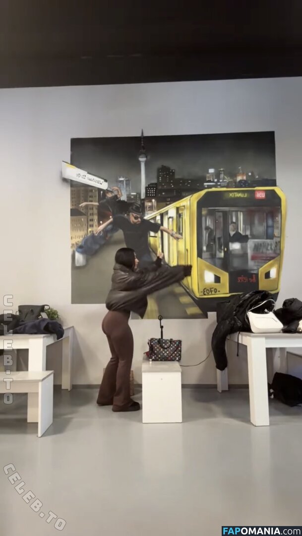 Asaliraniii Nago OnlyFans  Przeciekłe zdjęcie #25