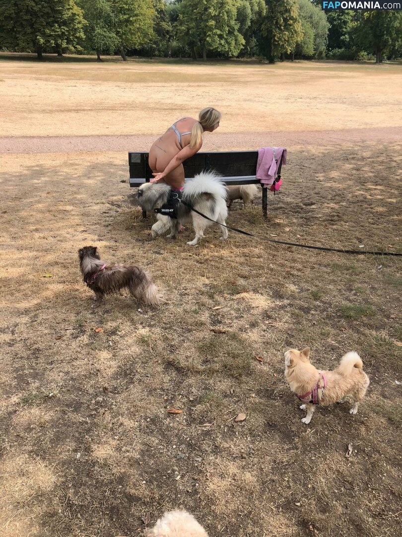 Ashton Rae Nago OnlyFans  Przeciekłe zdjęcie #8