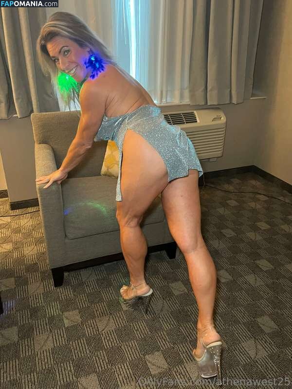 AthenaWest / athenawest25 / https: Nago OnlyFans  Przeciekłe zdjęcie #18