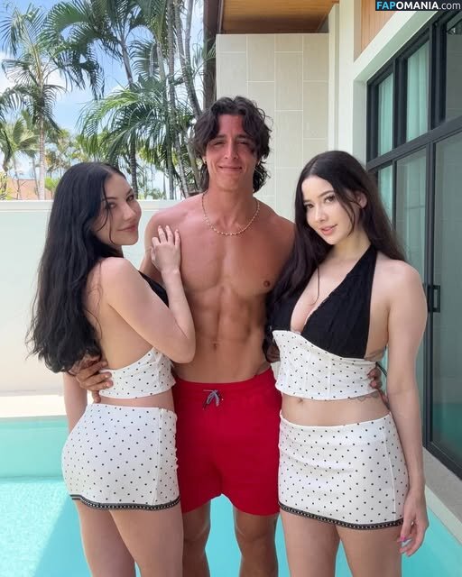 Audrey & Sadie / AudreyandSadie Nago OnlyFans  Przeciekłe zdjęcie #1