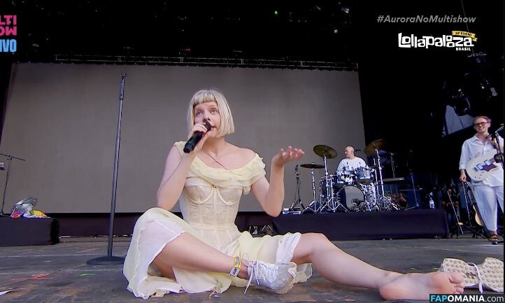 Aurora Aksnes / auroramusic / singer Nago OnlyFans  Przeciekłe zdjęcie #16