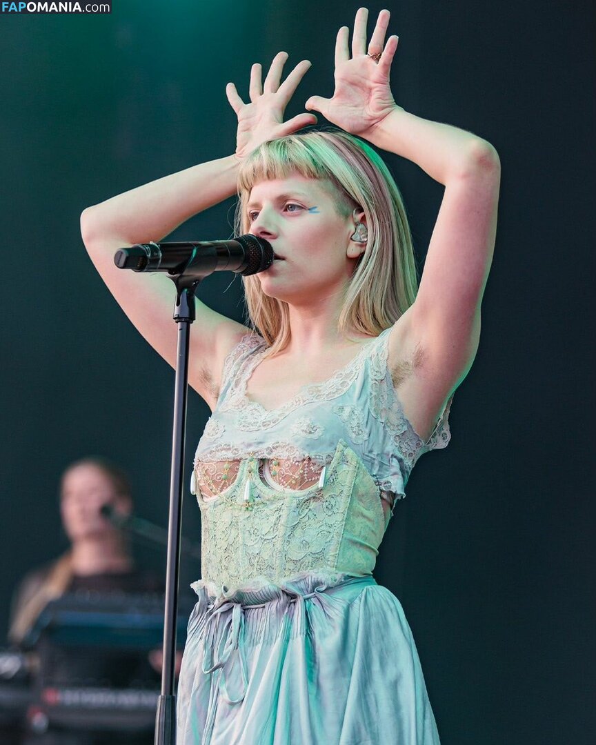 Aurora Aksnes / auroramusic / singer Nago OnlyFans  Przeciekłe zdjęcie #214