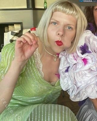 Aurora Aksnes / auroramusic / singer Nago OnlyFans  Przeciekłe zdjęcie #267