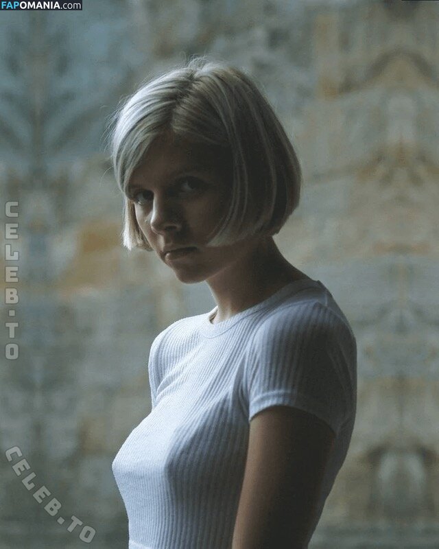 Aurora Aksnes / auroramusic / singer Nago OnlyFans  Przeciekłe zdjęcie #272