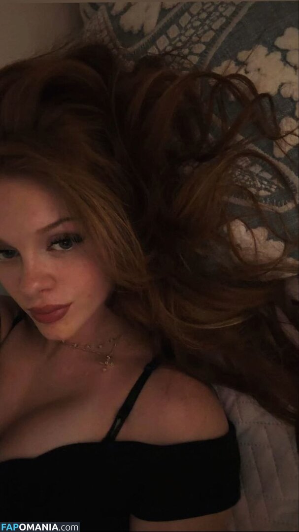 Aurorafoxxxx / scarlettaaurora / ursweetscar / yoursweetaurora Nago OnlyFans  Przeciekłe zdjęcie #7