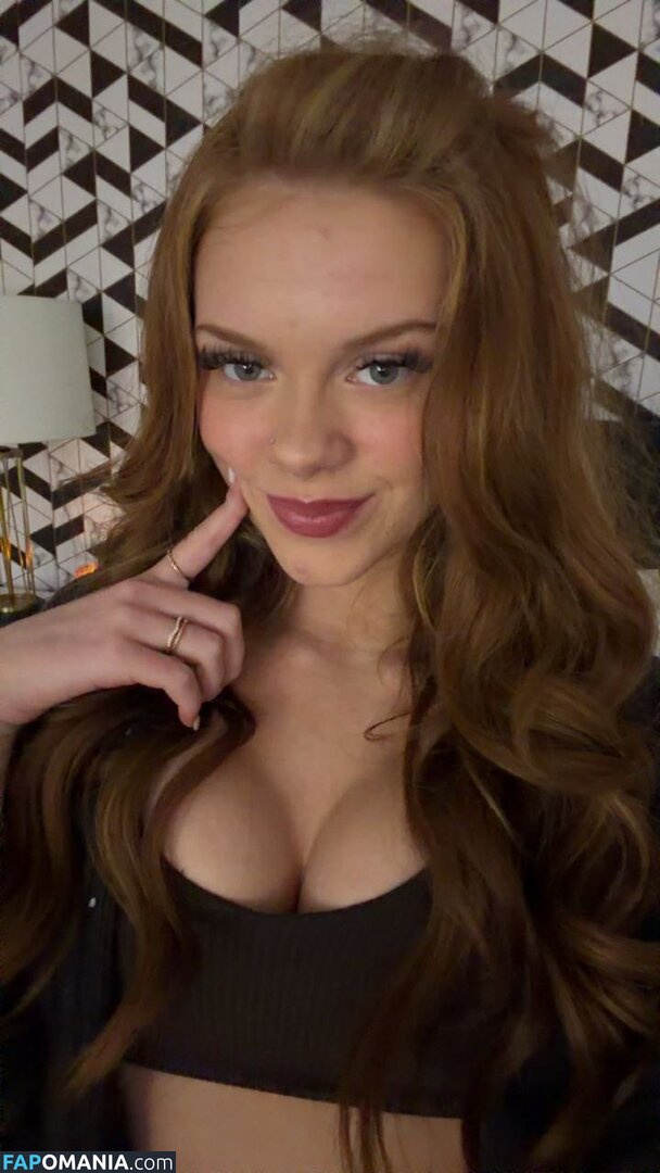 Aurorafoxxxx / scarlettaaurora / ursweetscar / yoursweetaurora Nago OnlyFans  Przeciekłe zdjęcie #16