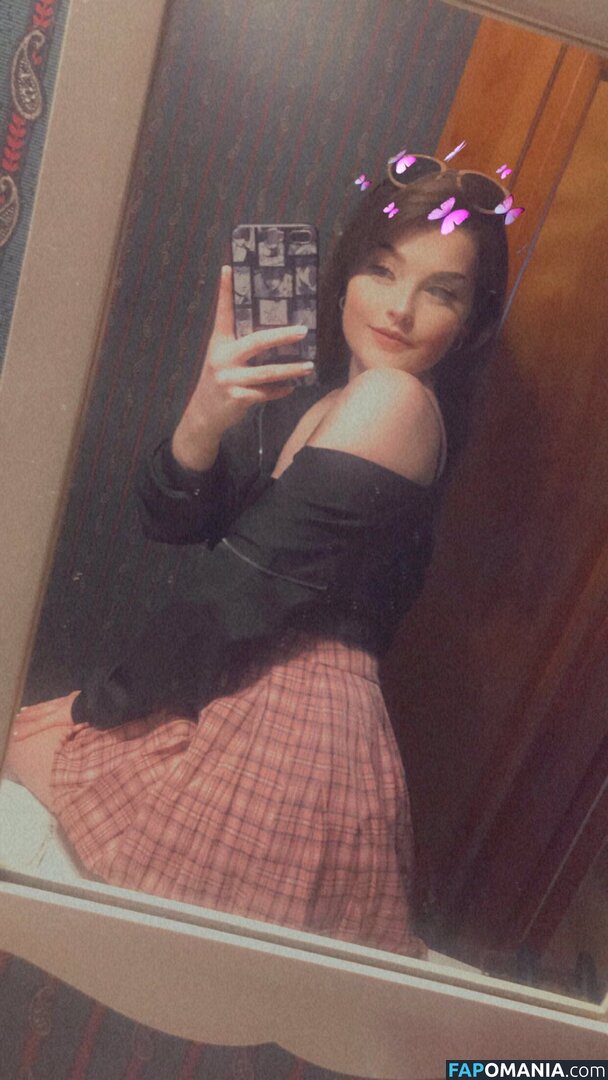 auroraiskira / kingauratv Nago OnlyFans  Przeciekłe zdjęcie #11