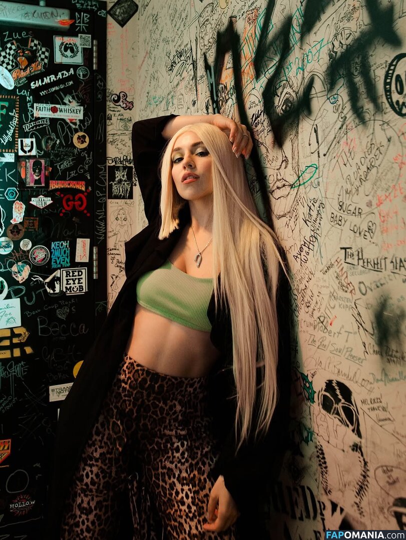 Ava Max / avamax / plharleyquinn Nago OnlyFans  Przeciekłe zdjęcie #901