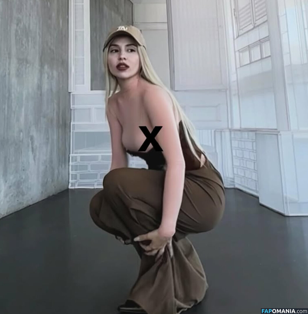 Ava Max / avamax / https: / plharleyquinn Nago OnlyFans  Przeciekłe zdjęcie #953