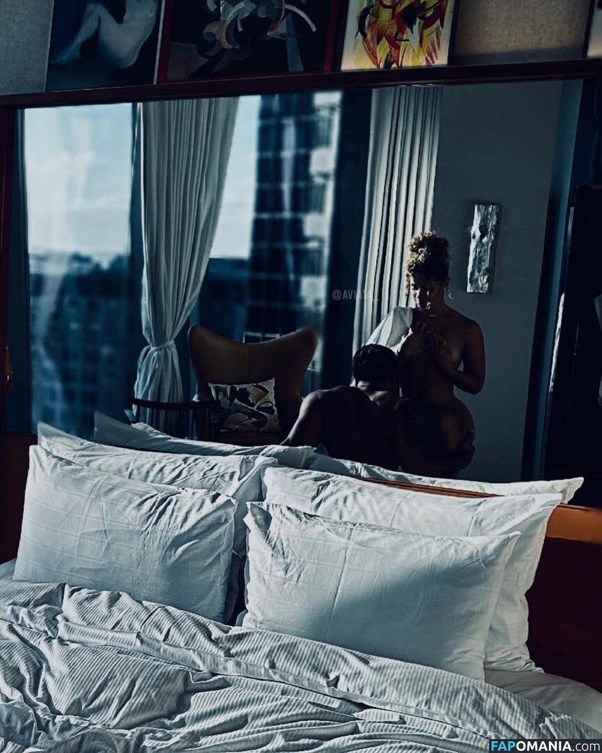Aviata_ / abriie / brianddliving / briena jones Nago OnlyFans  Przeciekłe zdjęcie #7