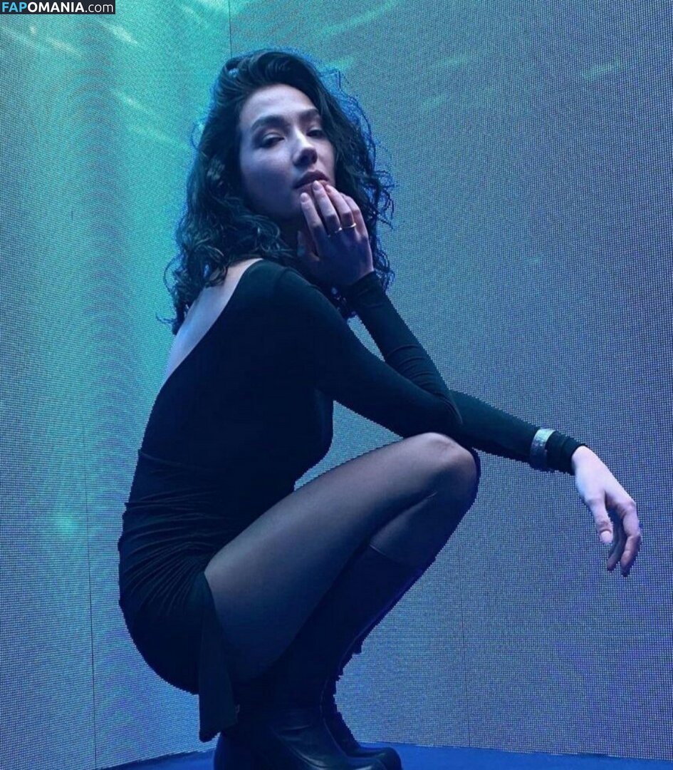 Aybüke Pusat / aybukepusat Nago OnlyFans  Przeciekłe zdjęcie #1