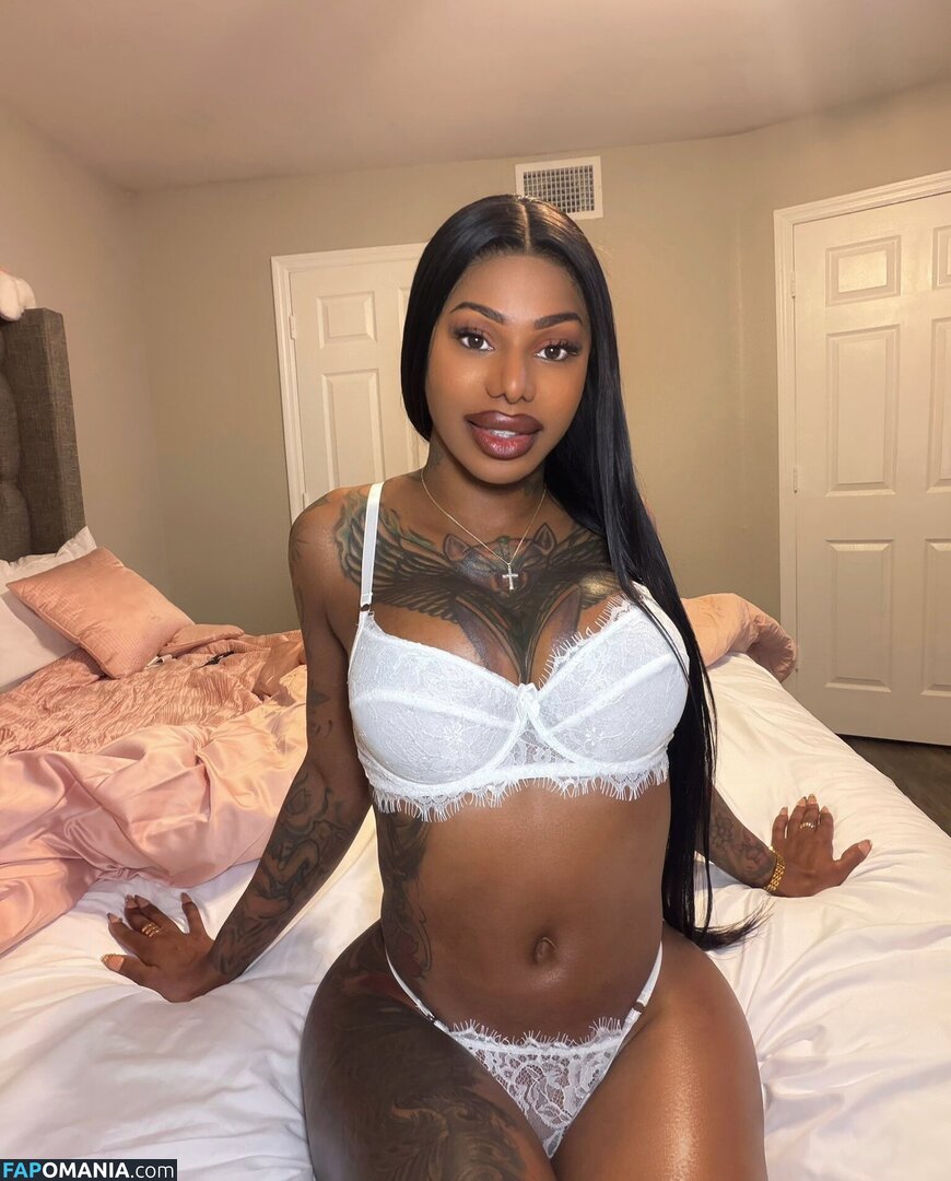 ayelolababy / officialmslola Nago OnlyFans  Przeciekłe zdjęcie #3