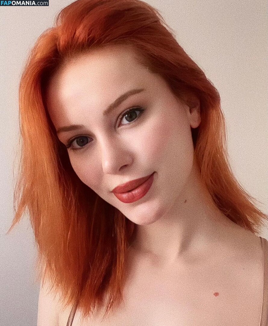 Aysennyuksel / moonbae.8 Nago OnlyFans  Przeciekłe zdjęcie #2