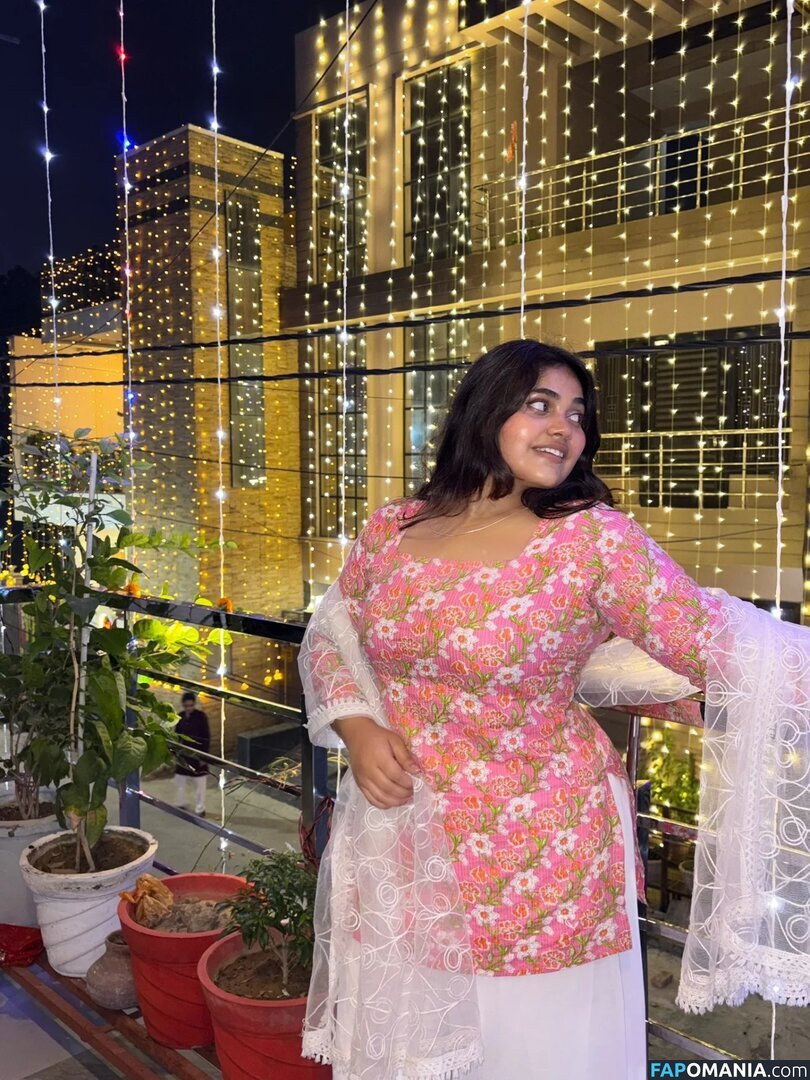 ayushi bhardwaj / ayushi_bhardwajj Nago OnlyFans  Przeciekłe zdjęcie #3