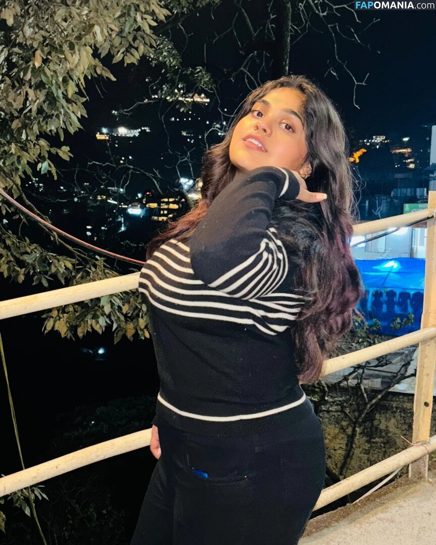 ayushi bhardwaj / ayushi_bhardwajj Nago OnlyFans  Przeciekłe zdjęcie #8