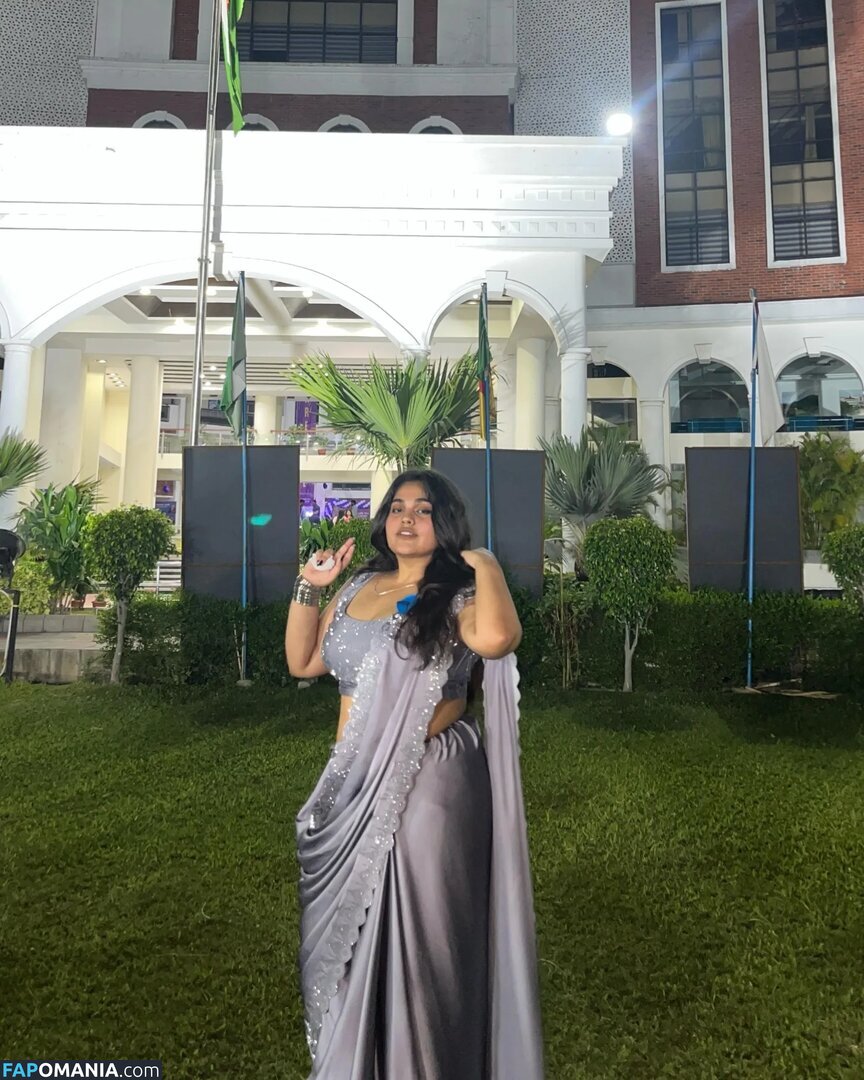ayushi bhardwaj / ayushi_bhardwajj Nago OnlyFans  Przeciekłe zdjęcie #12