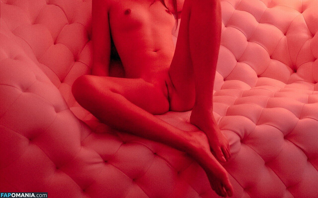 _azhua / azhua1997 / https: / 阿朱啊 Nago OnlyFans  Przeciekłe zdjęcie #192