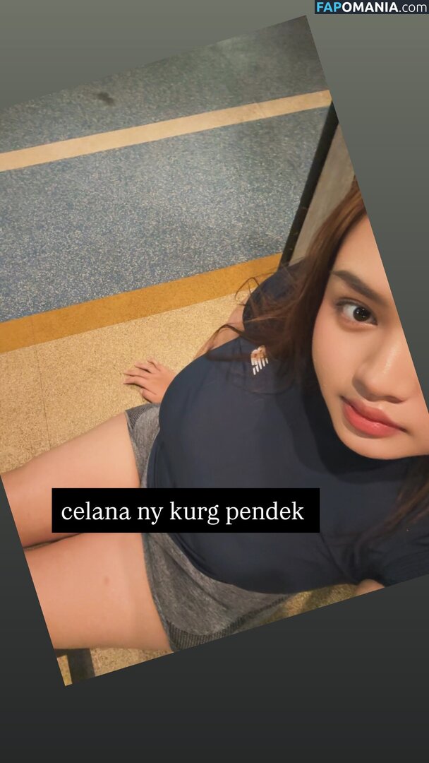 azizasaraa / https: / retirementofyu Nago OnlyFans  Przeciekłe zdjęcie #5