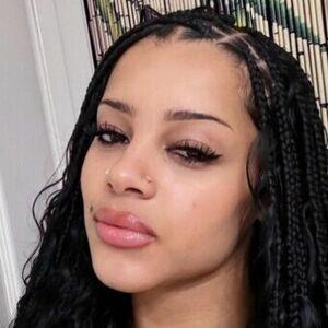Azlia Williams