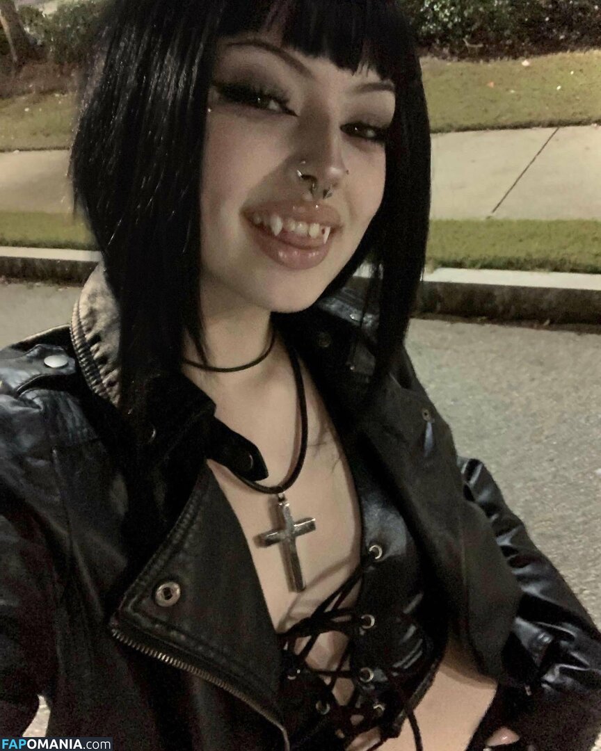 64il0ut / b4i1e3 / b4il3e Nago OnlyFans  Przeciekłe zdjęcie #5