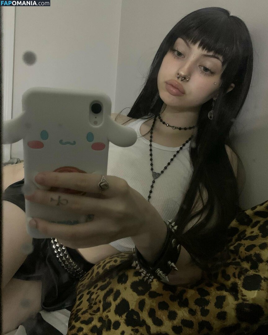 64il0ut / b4i1e3 / b4il3e Nago OnlyFans  Przeciekłe zdjęcie #11