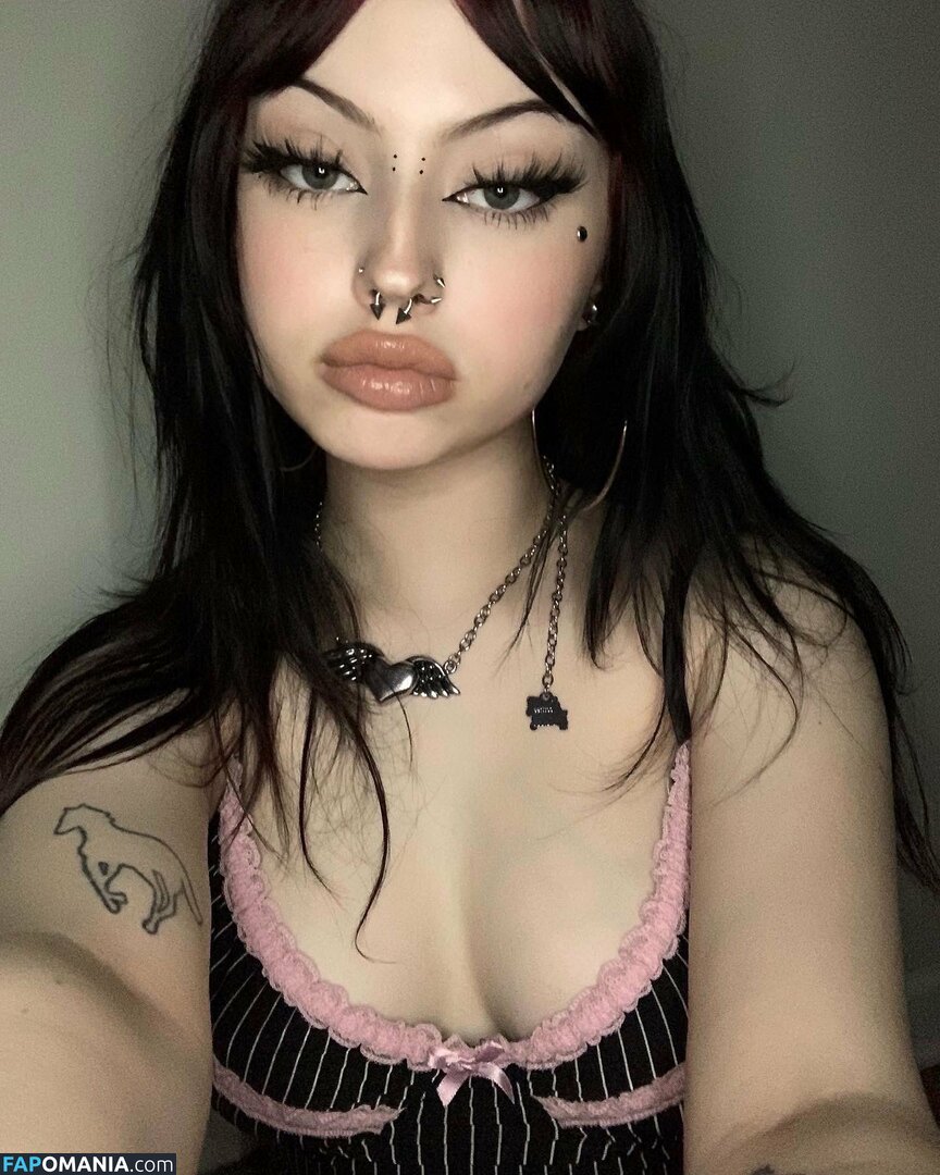 64il0ut / b4i1e3 / b4il3e Nago OnlyFans  Przeciekłe zdjęcie #17