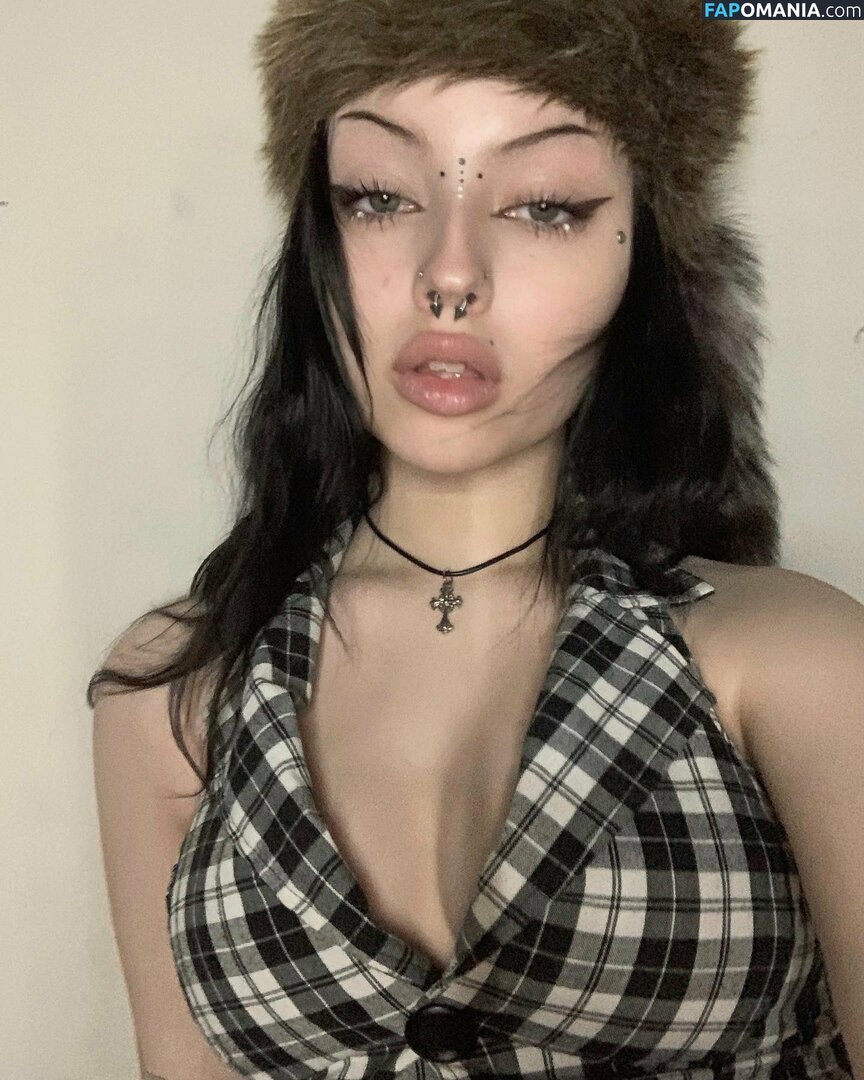 64il0ut / b4i1e3 / b4il3e Nago OnlyFans  Przeciekłe zdjęcie #21