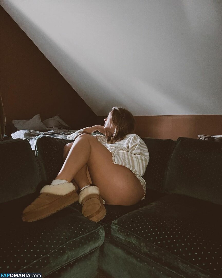 BaaabyC / barbiegotthicc / bitcheslovebrixo Nago OnlyFans  Przeciekłe zdjęcie #7