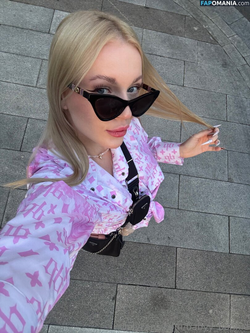 baaby.bon / baby_bonn Nago OnlyFans  Przeciekłe zdjęcie #1
